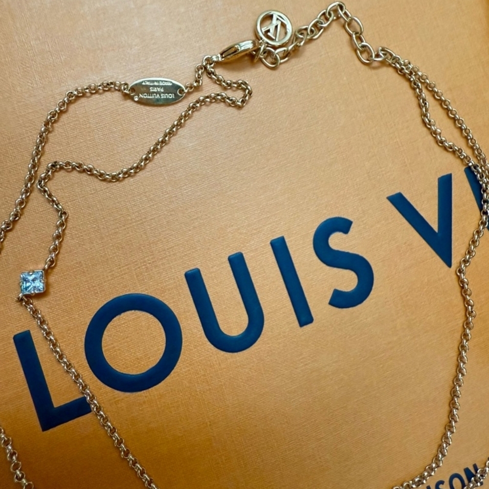 Louis Vuitton  Lady Double Chain Necklace - Picture 5 of 7